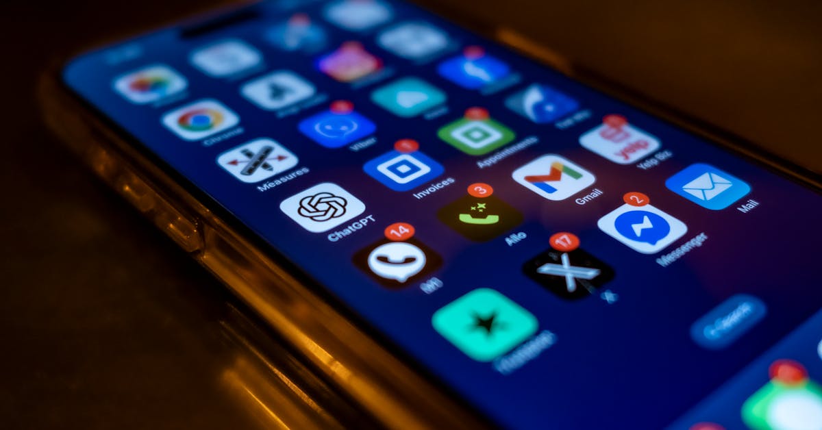 スマートフォンの通知バッジが並ぶ画面